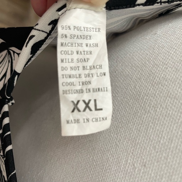 Designed in Hawaii- Spaghetti Strap Hawaiian Print Jumpsuit - Picture 11 of 12